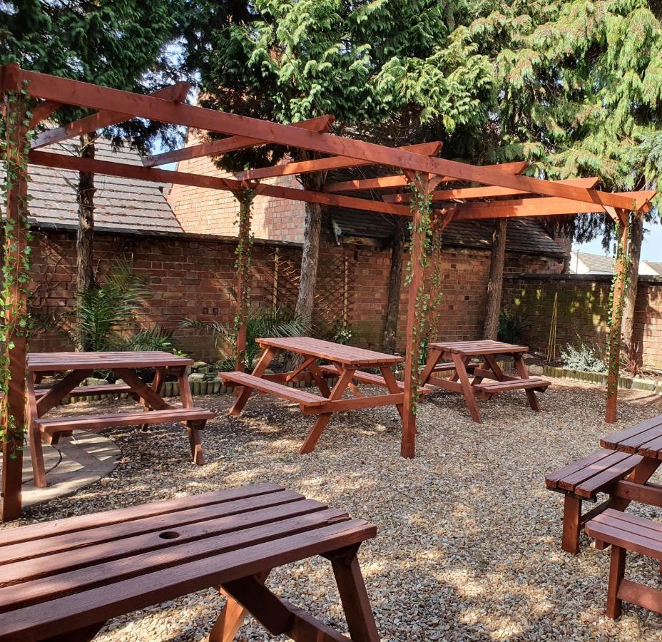 The Court House Inn Thrapston  Extérieur photo